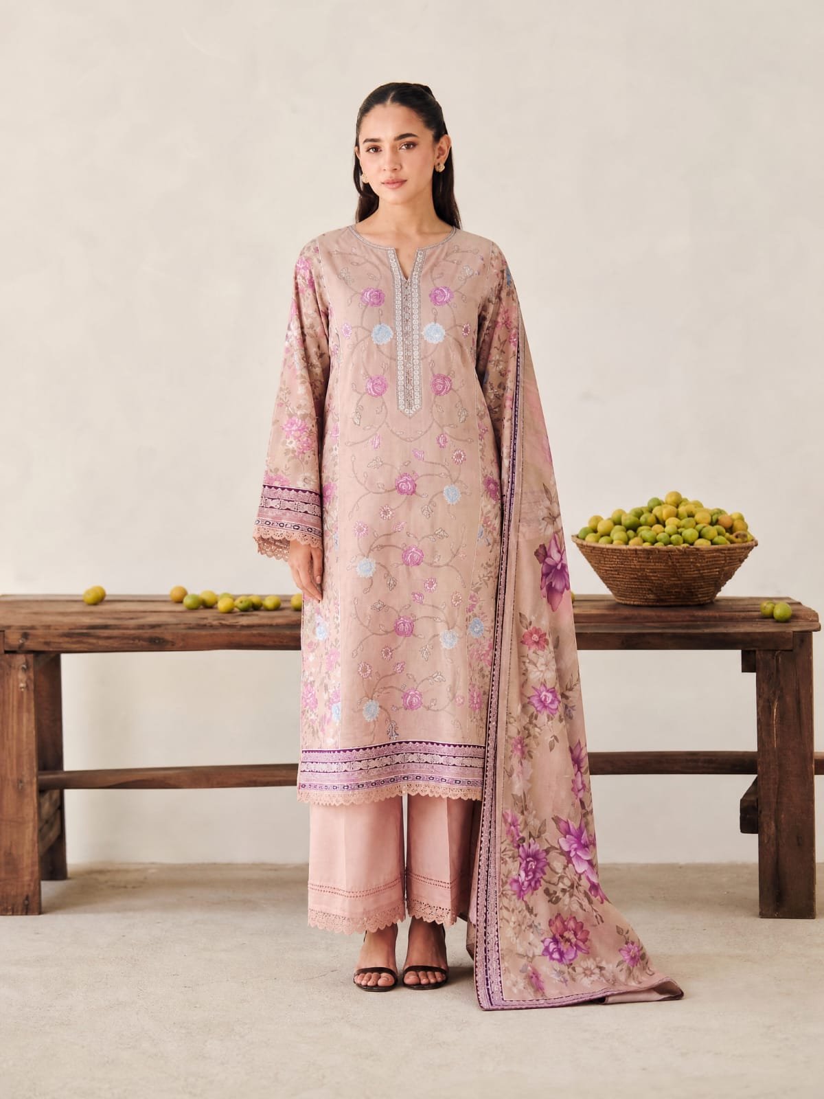 rose-pink-embroidered-lawn-3-piece-unstitched