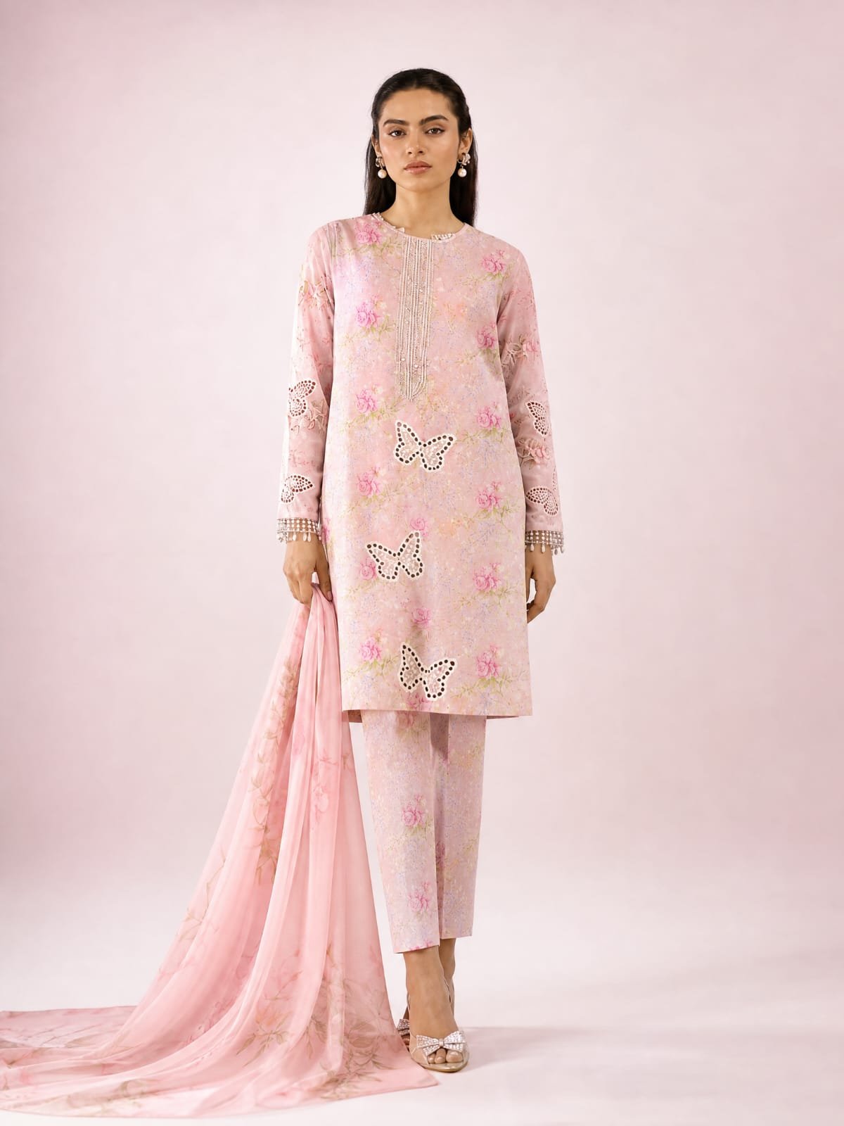 baby-pink-printed-lawn-3-piece-unstitched-suit-with-chiffon-dupatta