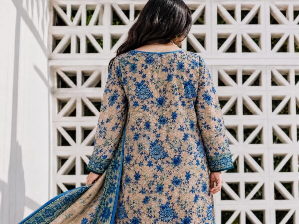 Beige & Blue Floral