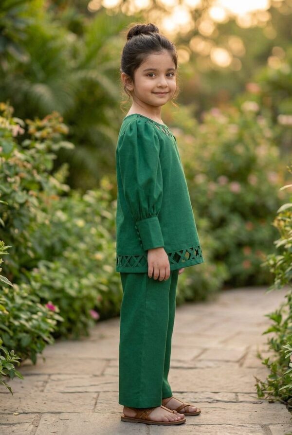 14 August Special Dark Green Kids Kurti & Trouser Set with Cutwork | Manrimal