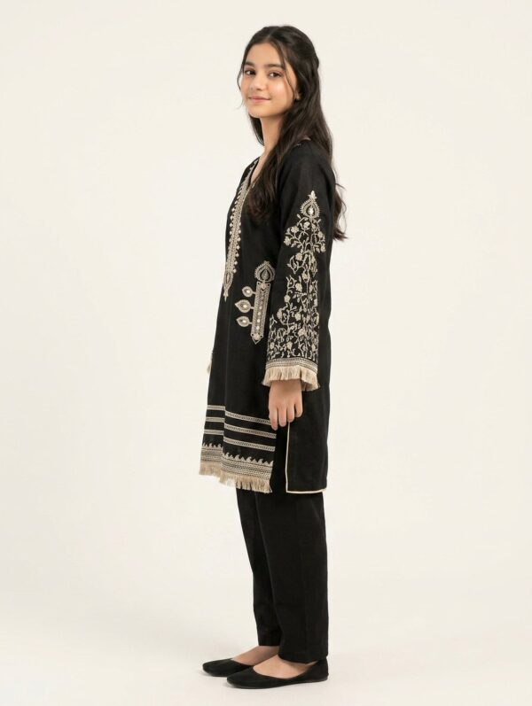 Black Embroidered Kurti and Trouser Set - Manrimal